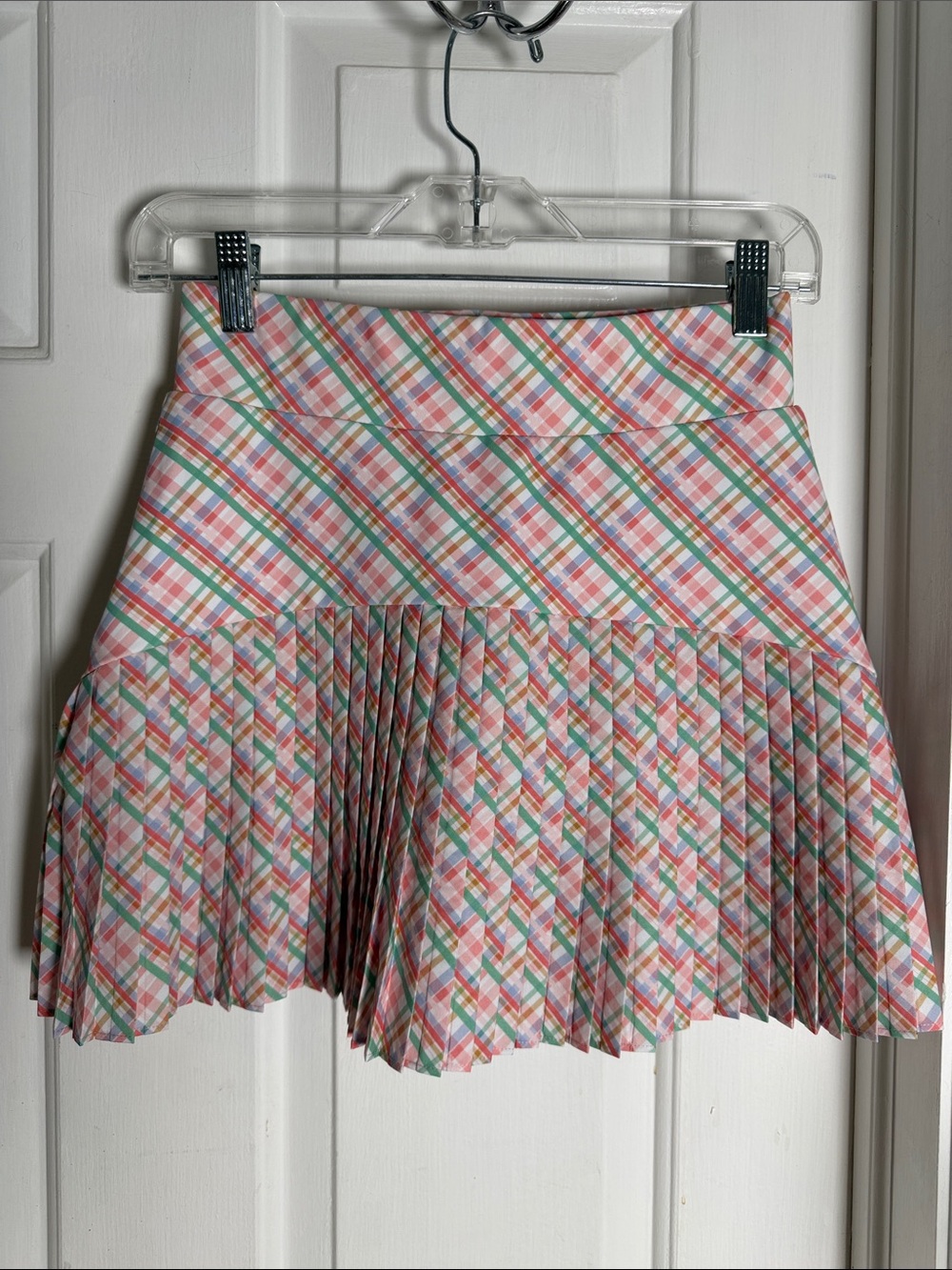 NWOT Women’s Never A Wallflower Club Plaid Pleated Mini Skort in Pink and Mint - Picture 3 of 8